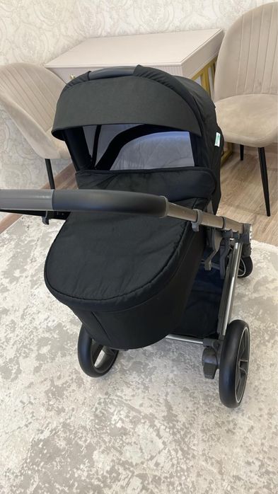 Коляска фирмы Teknum