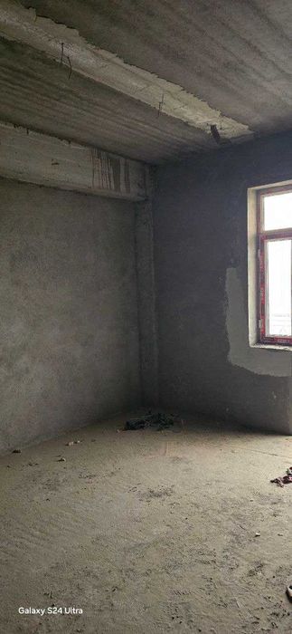 Buxoroda 2xonali karobka uy sotiladi kod#31