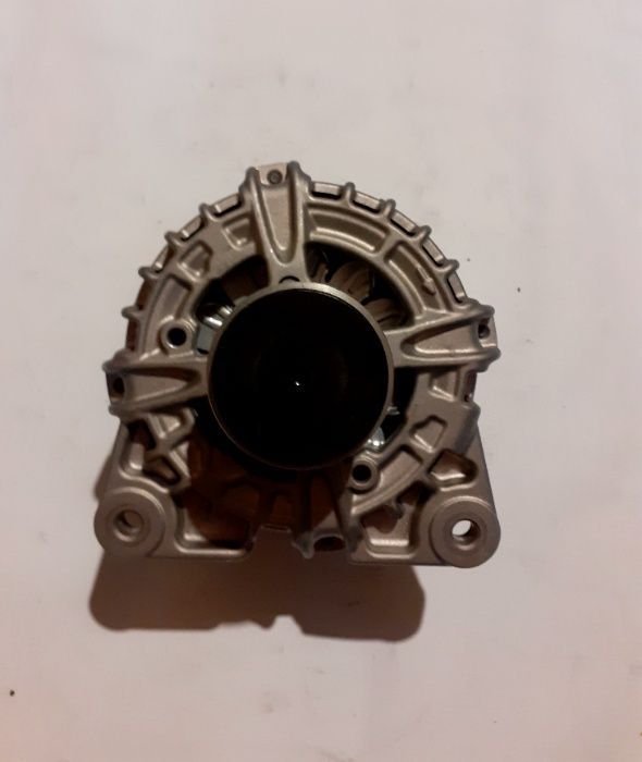Alternator Dacia Logan releu cu un pin Bosch