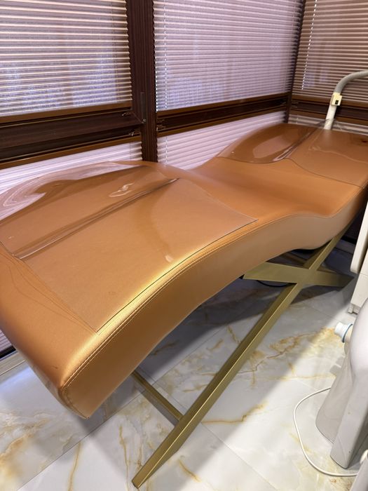 Кушетка для бровиста