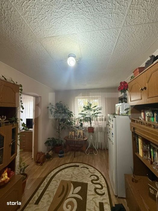 Apartament 3 camere complet mobilat si finisat