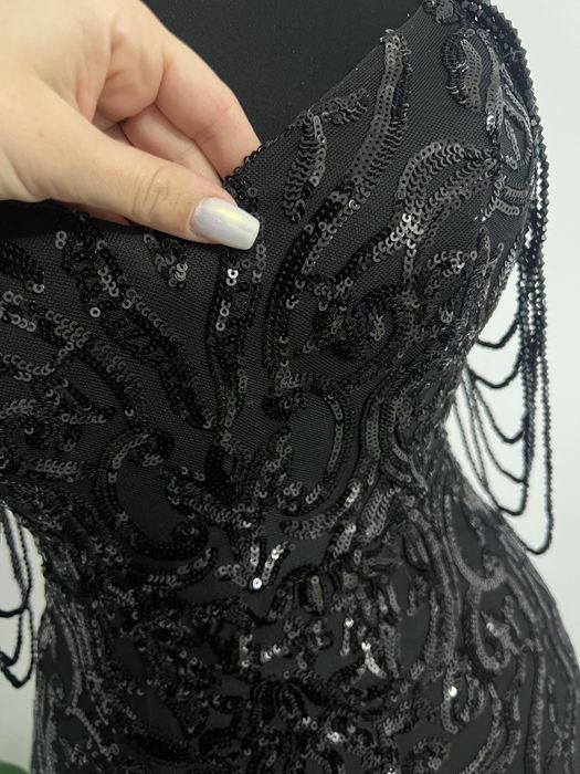 Rochie neagra de ocazie cu paiete si cristale XS