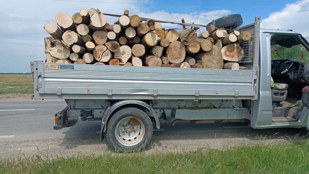 Duc la domiciliu  lemne de foc