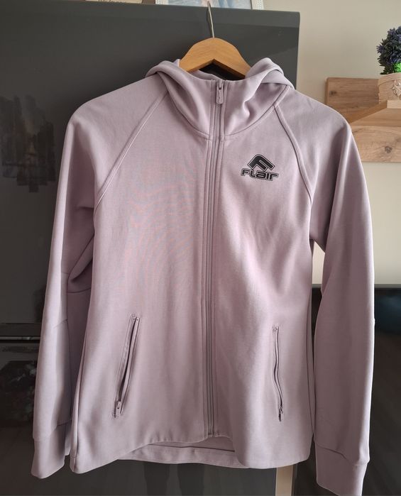 Дамски нови екипи