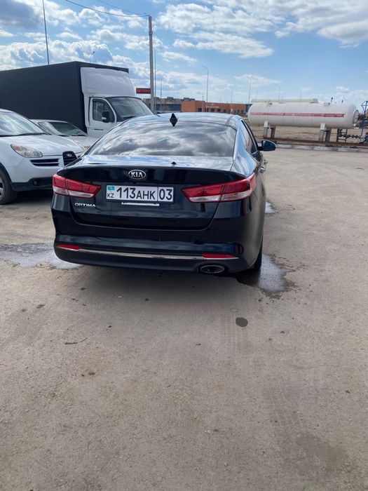 Срочно продам Kia Optima 2016 года!
