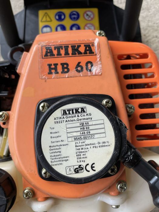 Vând foarfecă gard viu pe benzină ATIKA HB 60