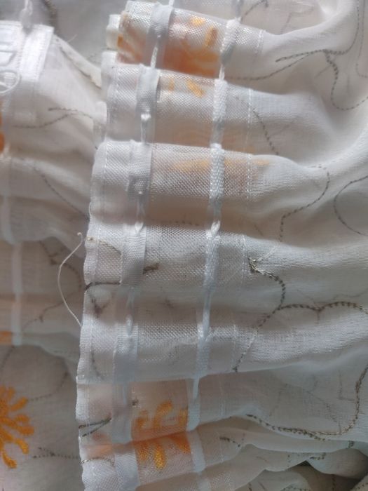 Perdea 2,30x3,60 m si 1,73x2,70 m