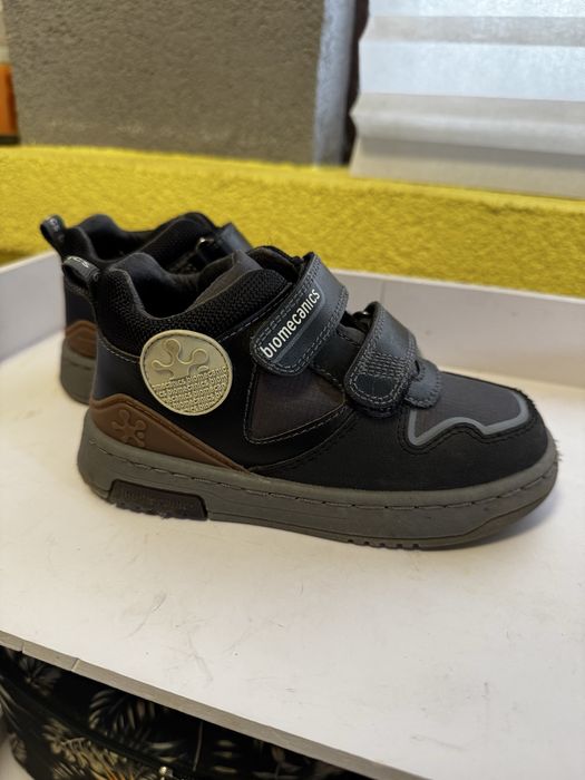 Biomecanics сникърси