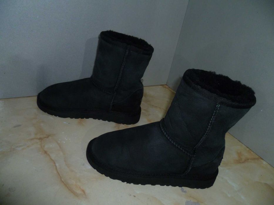 UGG оригинални боти
