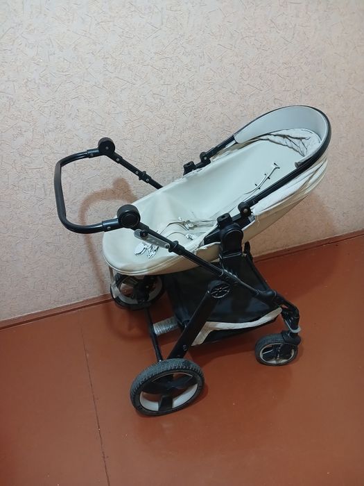 Коляска, колыбель