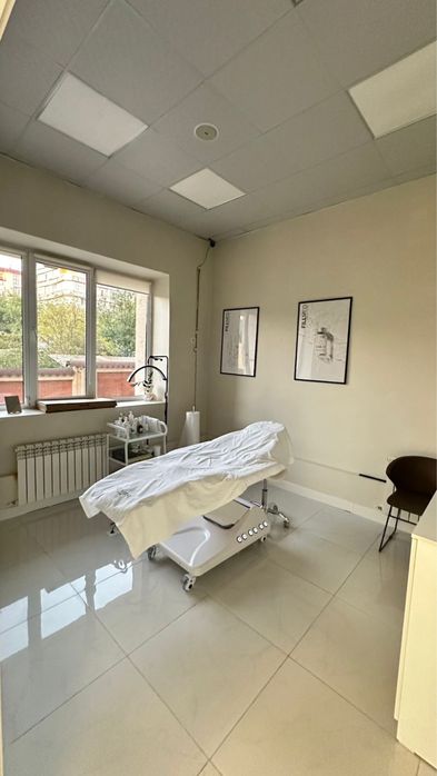 Помещение под медицинскую клинику / салон красоты