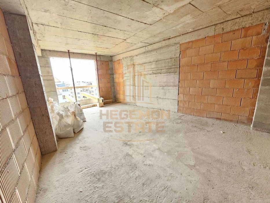 2-стаен в Варна-Широк център площ 98 цена 135000