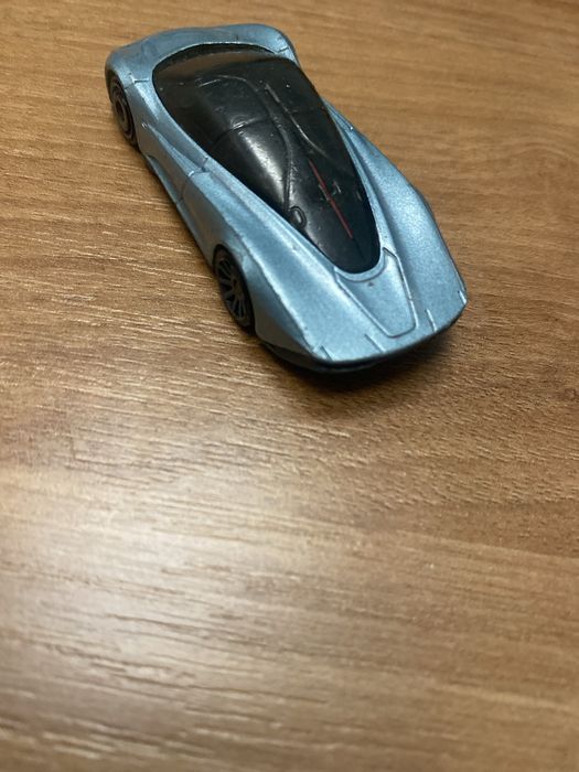 Продам Hot wheels