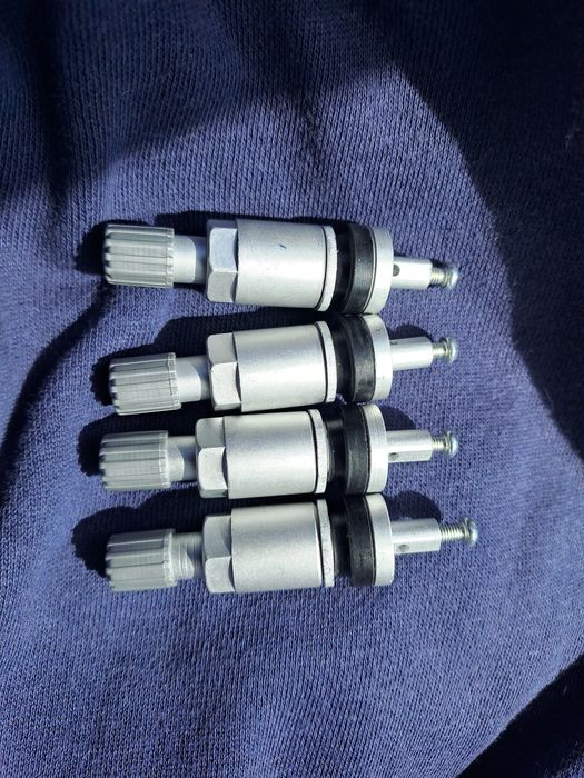Нови вентили за датчици TPMS