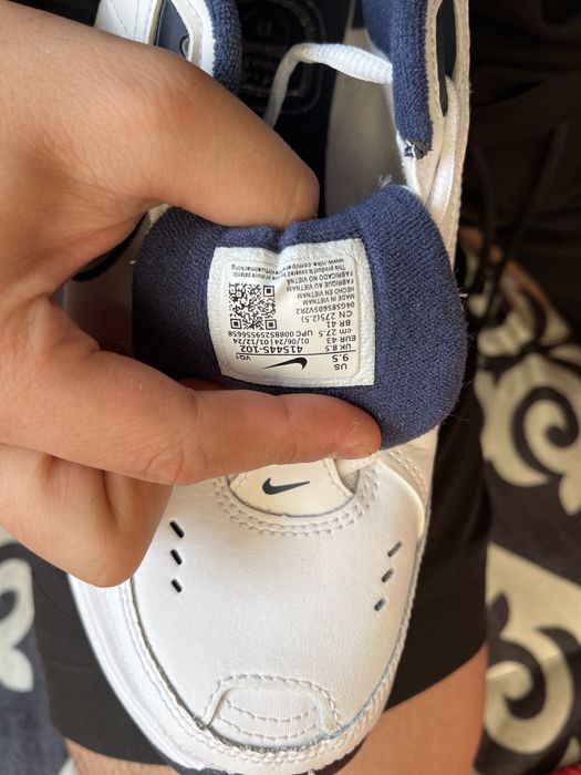 Кроссовки Nike Air Monarch IV