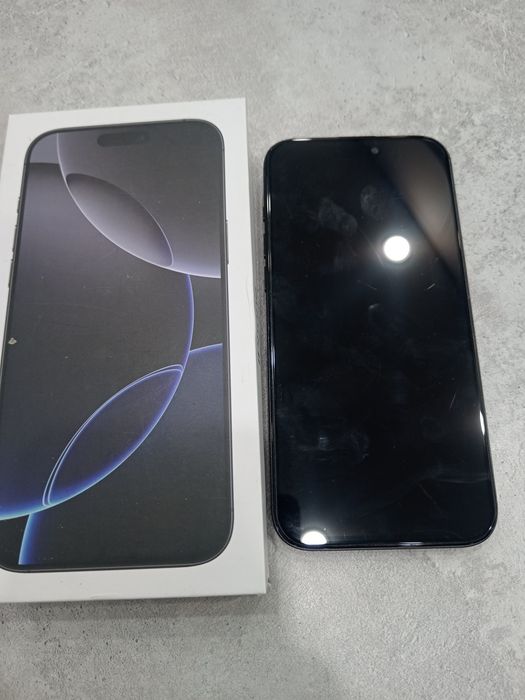 Продам айфон 16про макс в китайской версии