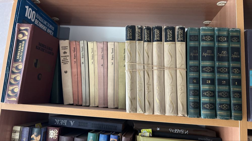 Продам книги ,большой выбор .