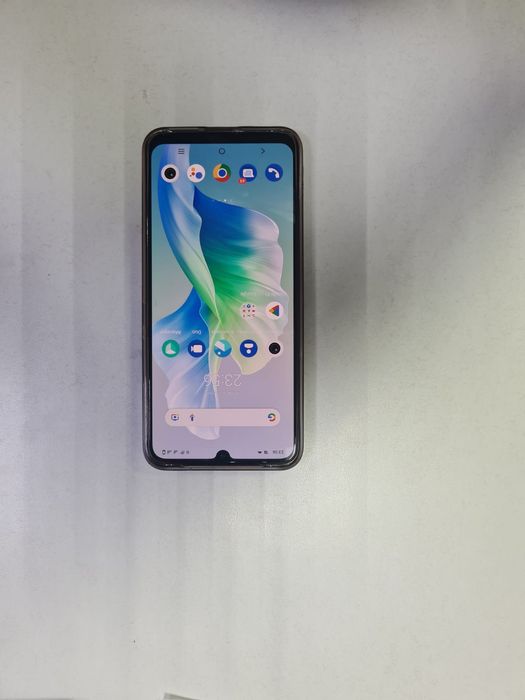 Мобильный телефон