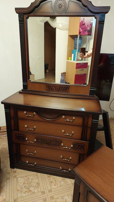 гарнитур  в спальню