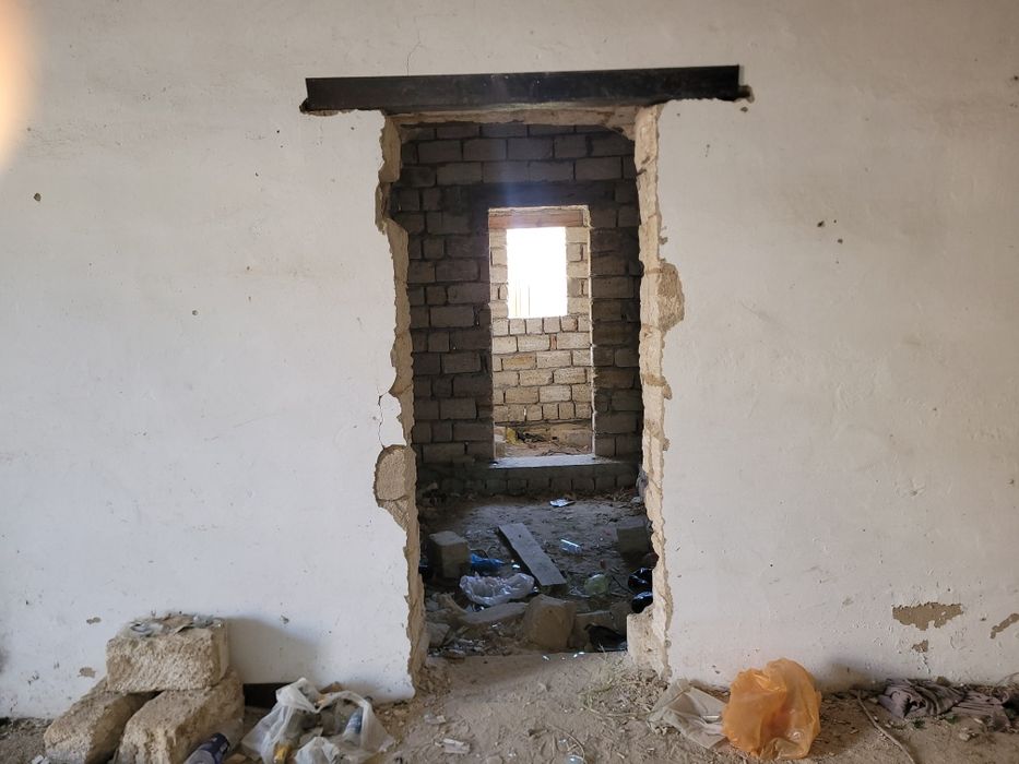 Здание сатылады баня-гараж