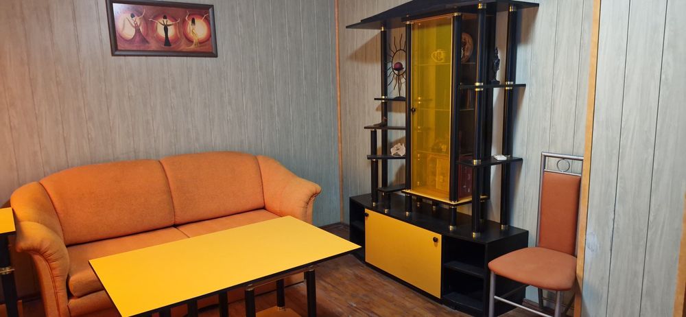 Дава се под наем Тристаен апартамент в Варна, Конфуто - 65 кв.м за 373.83 € - Снимка #10