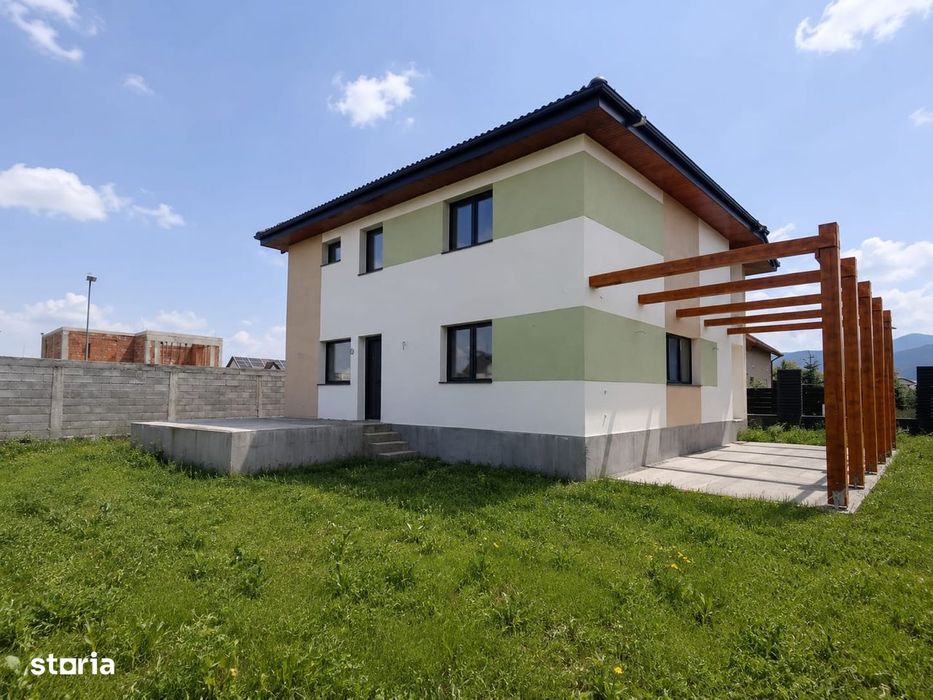Casă individuală nouă în Cristian , 497 mp teren, 3 camere