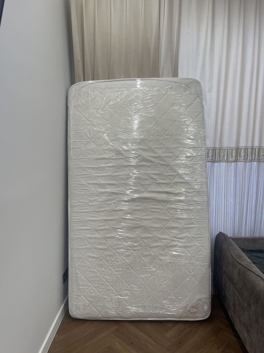 Продам матрас б/у