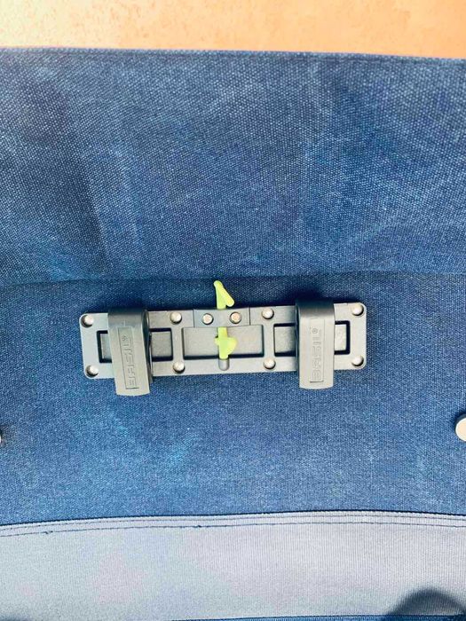 Намалявам-Чанта Basil за лаптоп и багажник на велосипед-40x13x30см