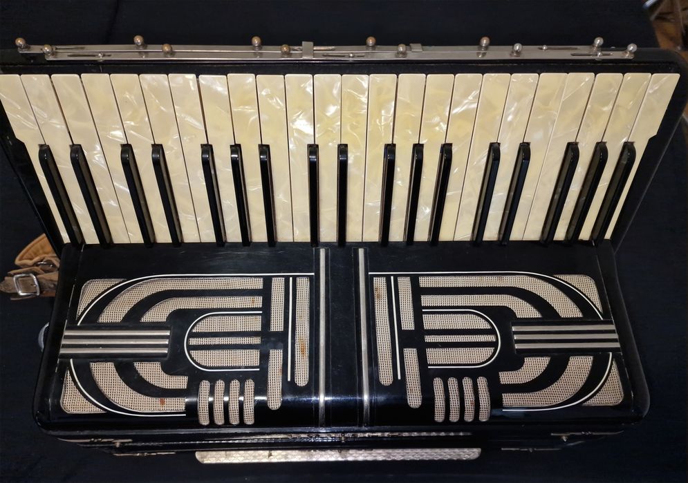 HOHNER Tango  120 basi