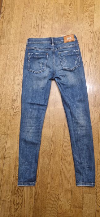 Blugi Zara mărimea 34
