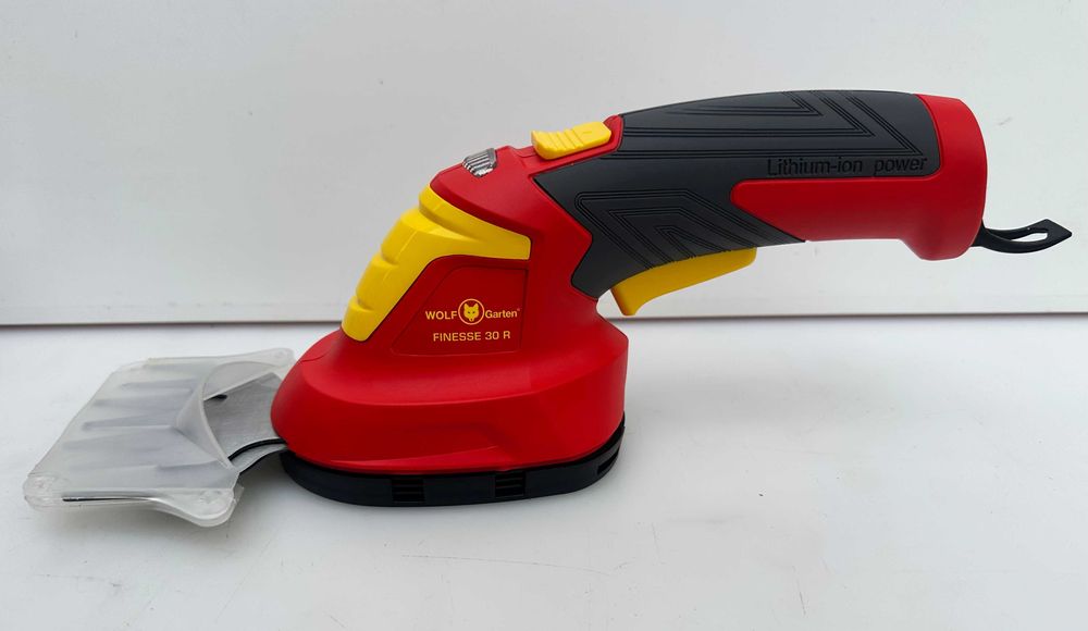Wolf Garten Finesse 30 R - Акумулаторна ножица за трева
