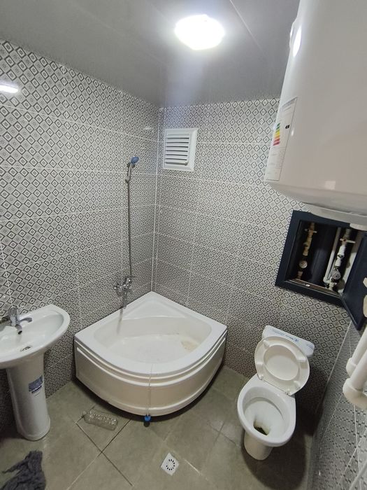 5/3 mikrorayoni 16etajli dom 12 qavati sotiladi