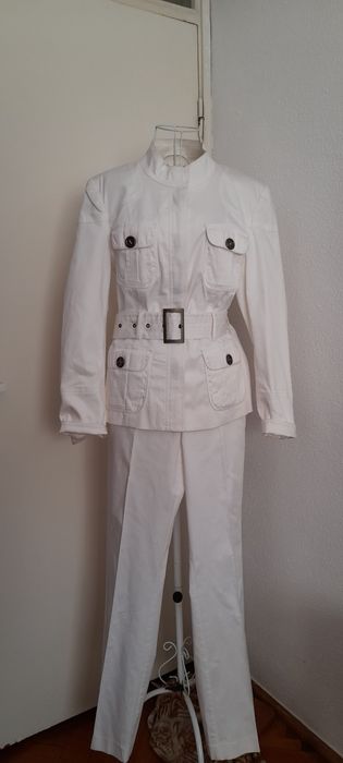 Costum /Compleu alb  2 piese Modeszene