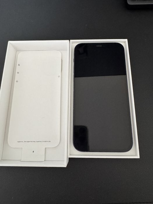 iPhone 12 Black 64GB