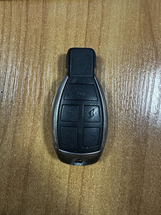 Ключ рыбка мерседес