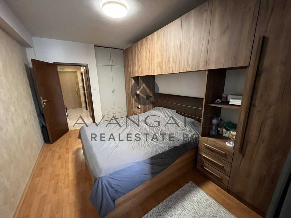 Продава се Тристаен апартамент в Пловдив, Кючук Париж - 113 кв.м за 2027 €/кв.м - Снимка #4