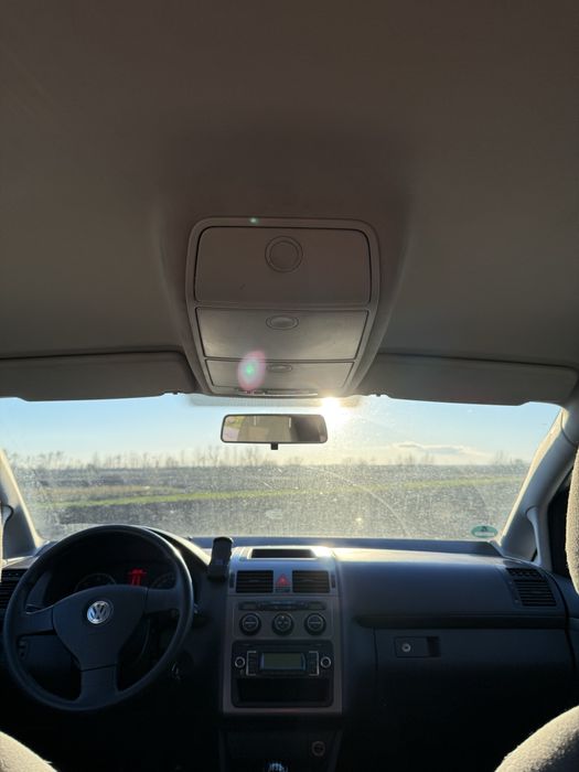 Volkswagen Touran 1.9 TDI An 2009