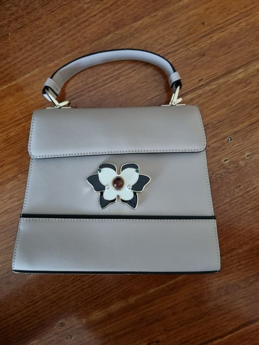 Geanta brand Furla