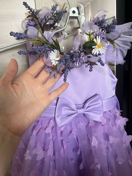 Нарядные платья для девочки