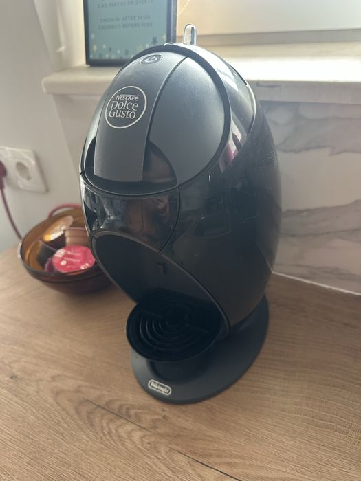 Кафе машина DeLonghi Nescafе Dolce Gusto