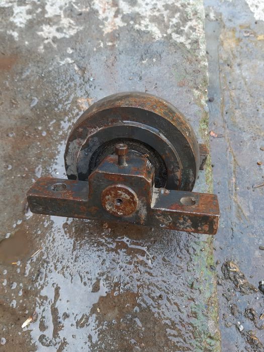 Подшипник сотилади