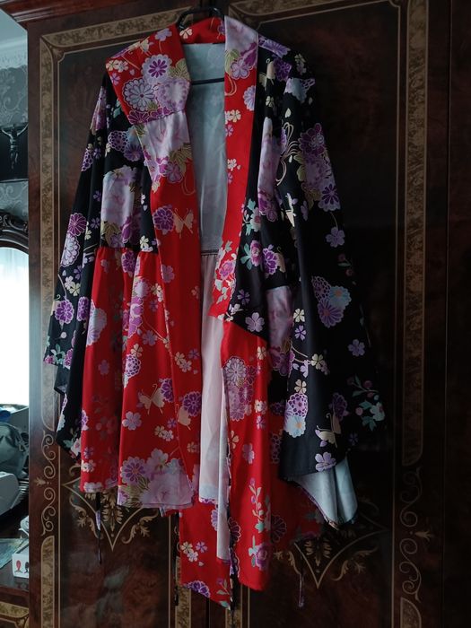 Kimono, rochii și fuste gotice