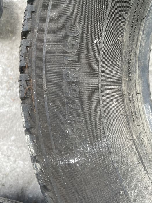 Зимные шины 225/75R/16C