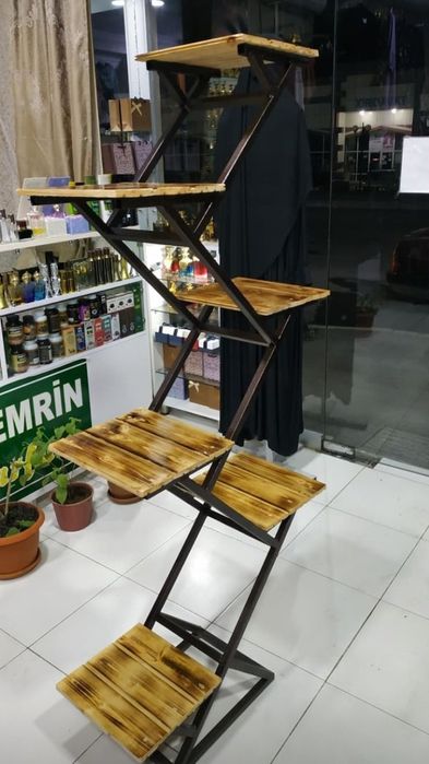 Подставка для цветов