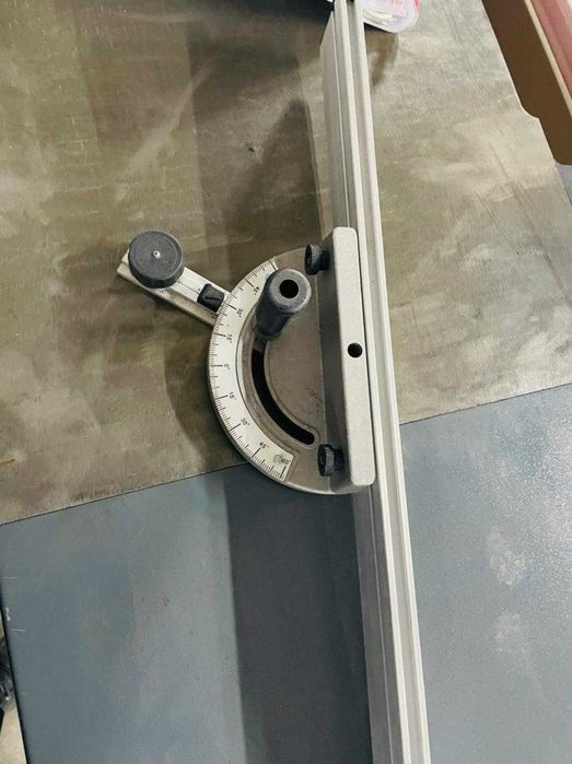 Форматно-раскроечный станок MJ6132TZG