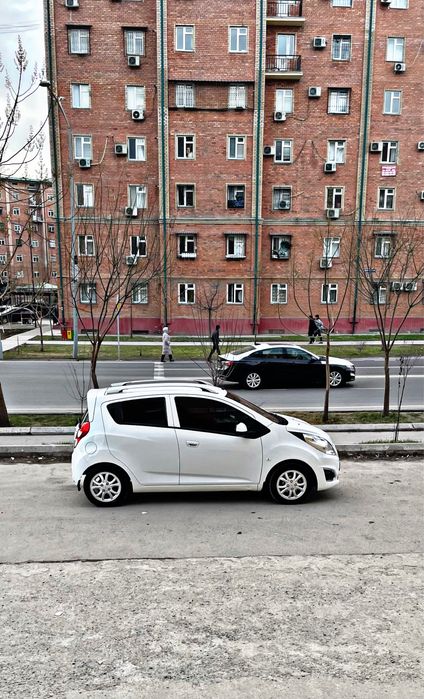 Spark 2017 A/T sotiladi yoki arenda