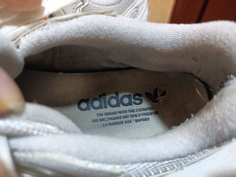 Кроссовки Adidas