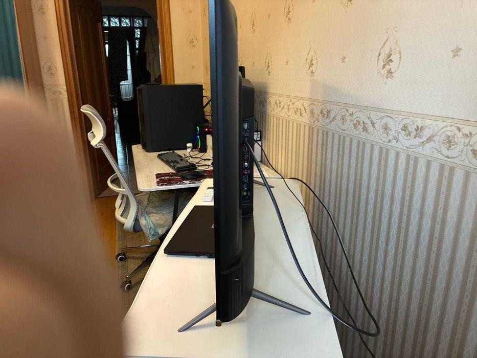 Телевизор TCL 50C635