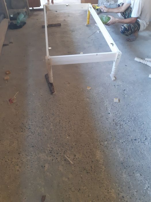 Хон тахта сотилади размер 1,83/0.90