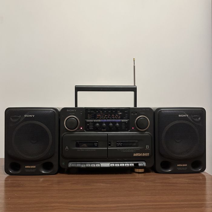 Sony магнитола двухкассетная CFS-715S (требуется ремонт)